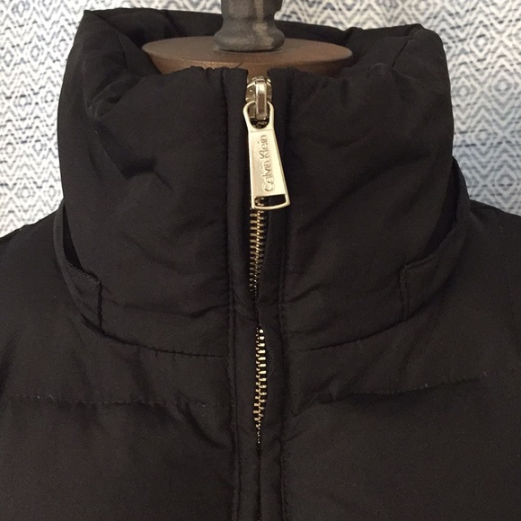 Calvin Klein Puffer Jacket - Picture 2 of 8